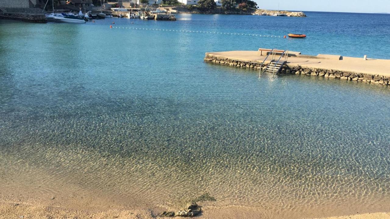 Moderner Bungalow Mit Meerblick Lun  Esterno foto