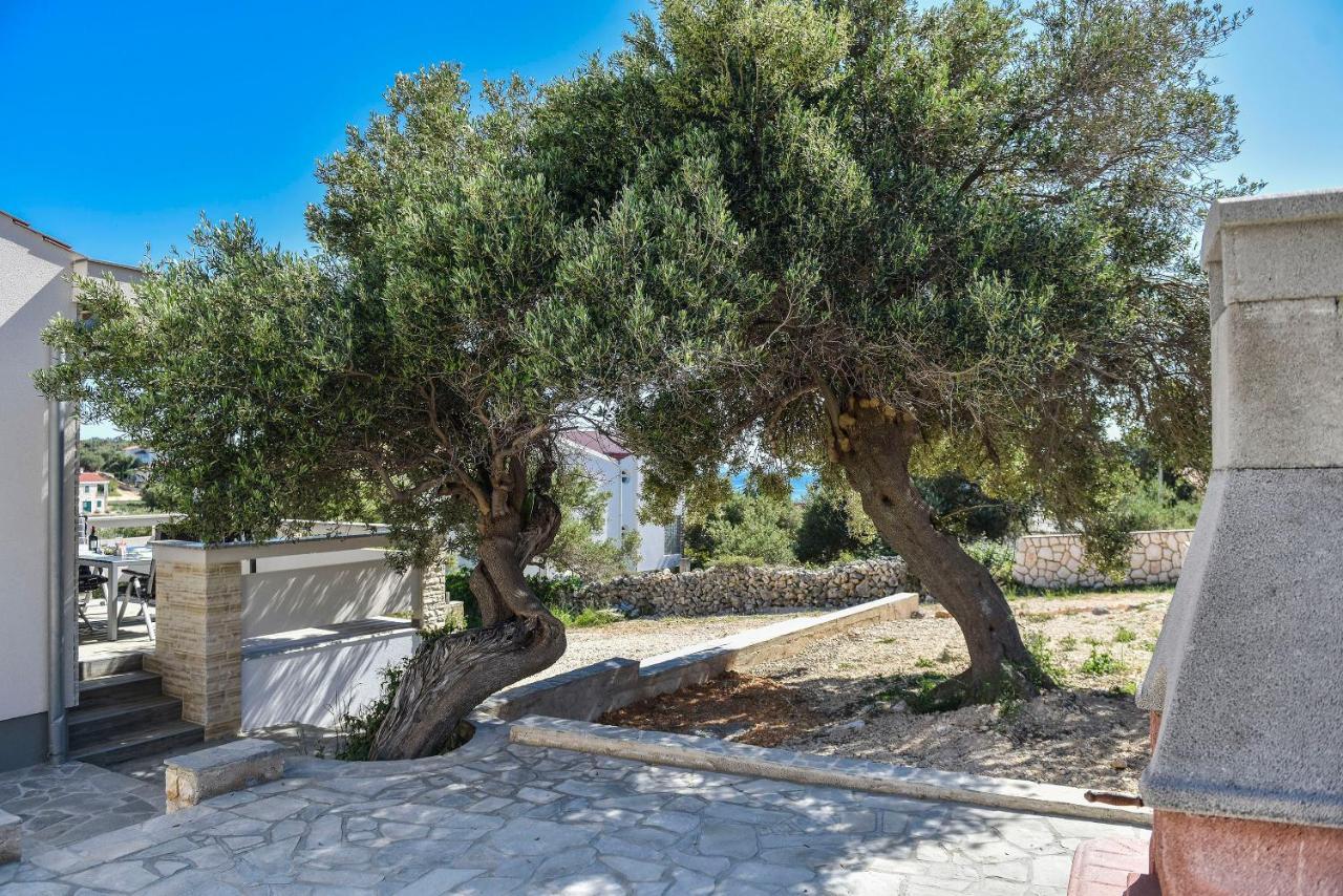 Moderner Bungalow Mit Meerblick Lun  Esterno foto